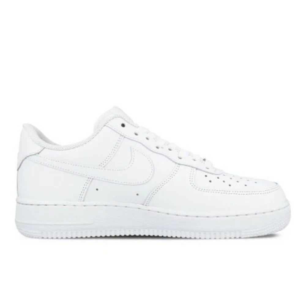 Nike Air Force 1 Low White '07 Womens Size 10.5 Shoes Sneakers CW2288-111 NEW